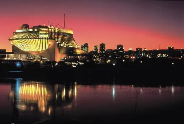 Delta Centre-Ville Montreal Hotel